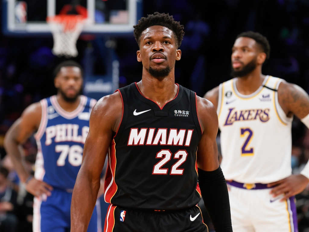 一年四季都 一年四季都